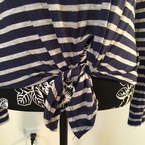 Long Sleeve Blue and Gray Striped Front Tie Shirt - Picture 3 of 7